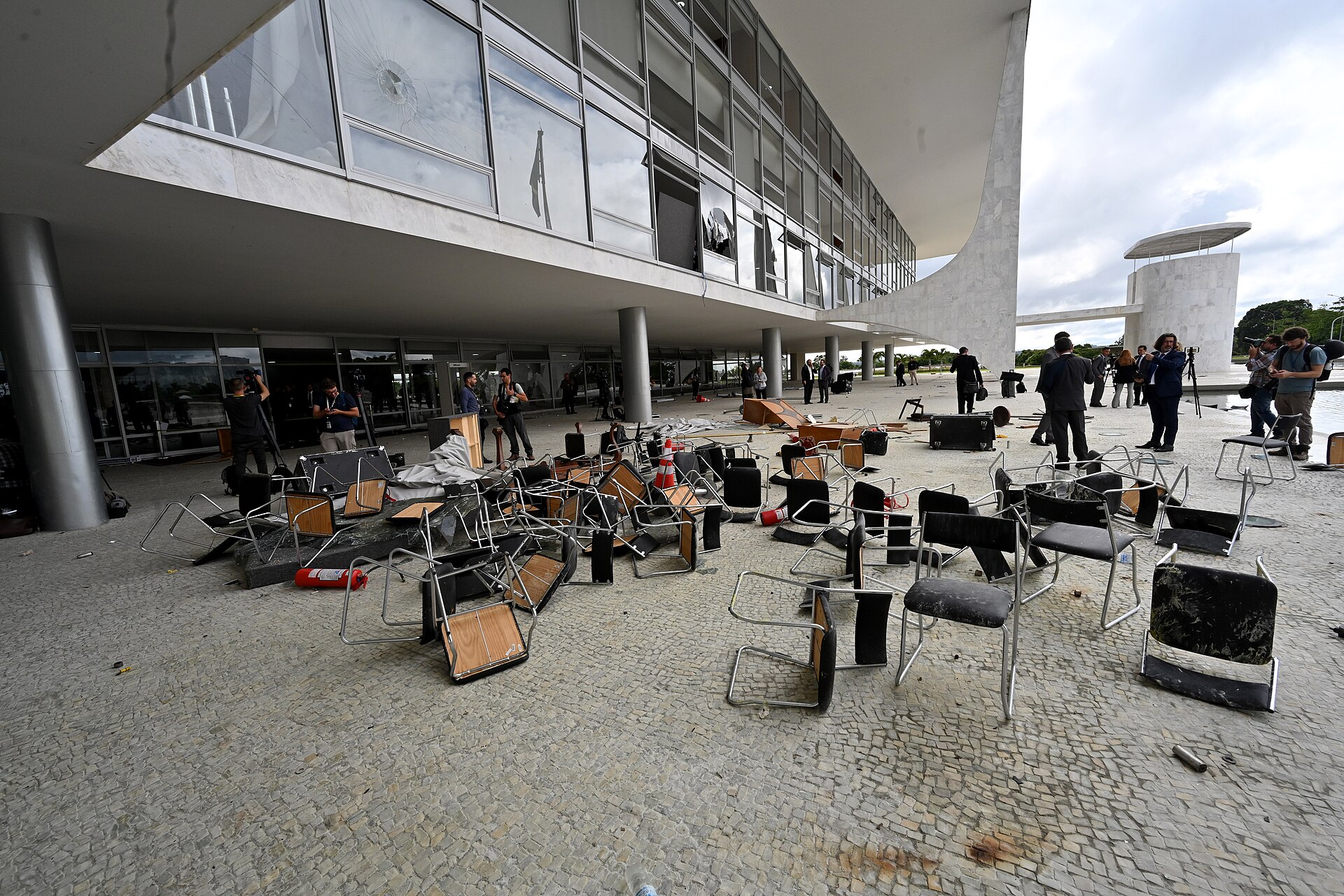 Palacio do Planalto destruicao Atos golpistas 8 de janeiro 52755076571