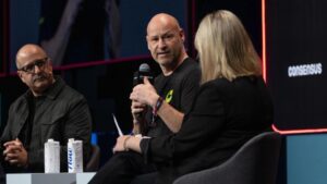 Despertar Alarmante: Joseph Lubin Adverte sobre o Domínio Perigoso da IA por Gigantes da Tecnologia!