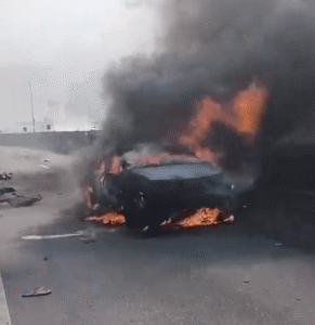 Tragédia na Via Dutra: Explosão de caminhão-tanque mata dois e incendeia veículos!