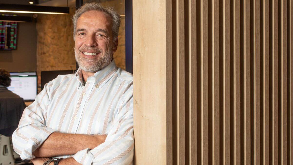 Dólar despenca para R$ 4,90! Entenda os perigos por trás dessa queda e a tempestade à vista! 2 alfredo Menezes