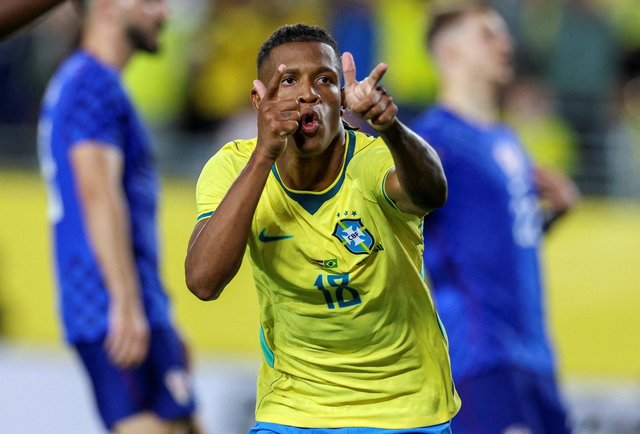 Apenas 29% dos brasileiros confiam na seleção antes da Copa de 2026! 2 danilo selecao brasileira comemoracao