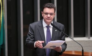 Câmara Surpreende: Odair Cunha (PT-MG) é Eleito Ministro do TCU com 303 Votos!