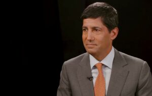 Indicado por Trump, Kevin Warsh choca ao revelar investimentos massivos em criptomoedas!