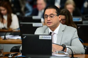 Indicação de Jorge Messias ao STF: Relator Abre Caminho com Parecer Favorável!