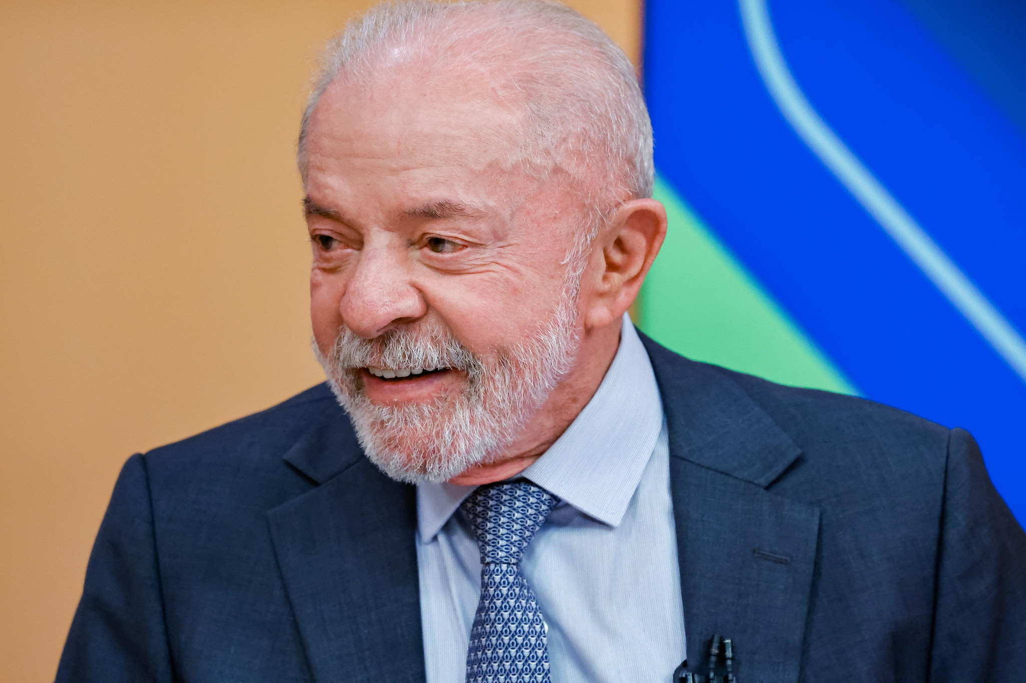 Escala 6x1 em Crise: Últimos Dias e Impasse Que Pode Mudar Tudo! 2 55287375358 4ec1be4f05 k
