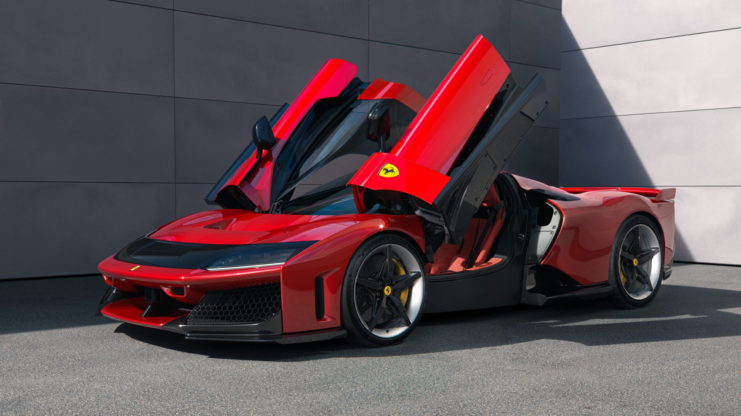 Ferrari F80 4 scaled