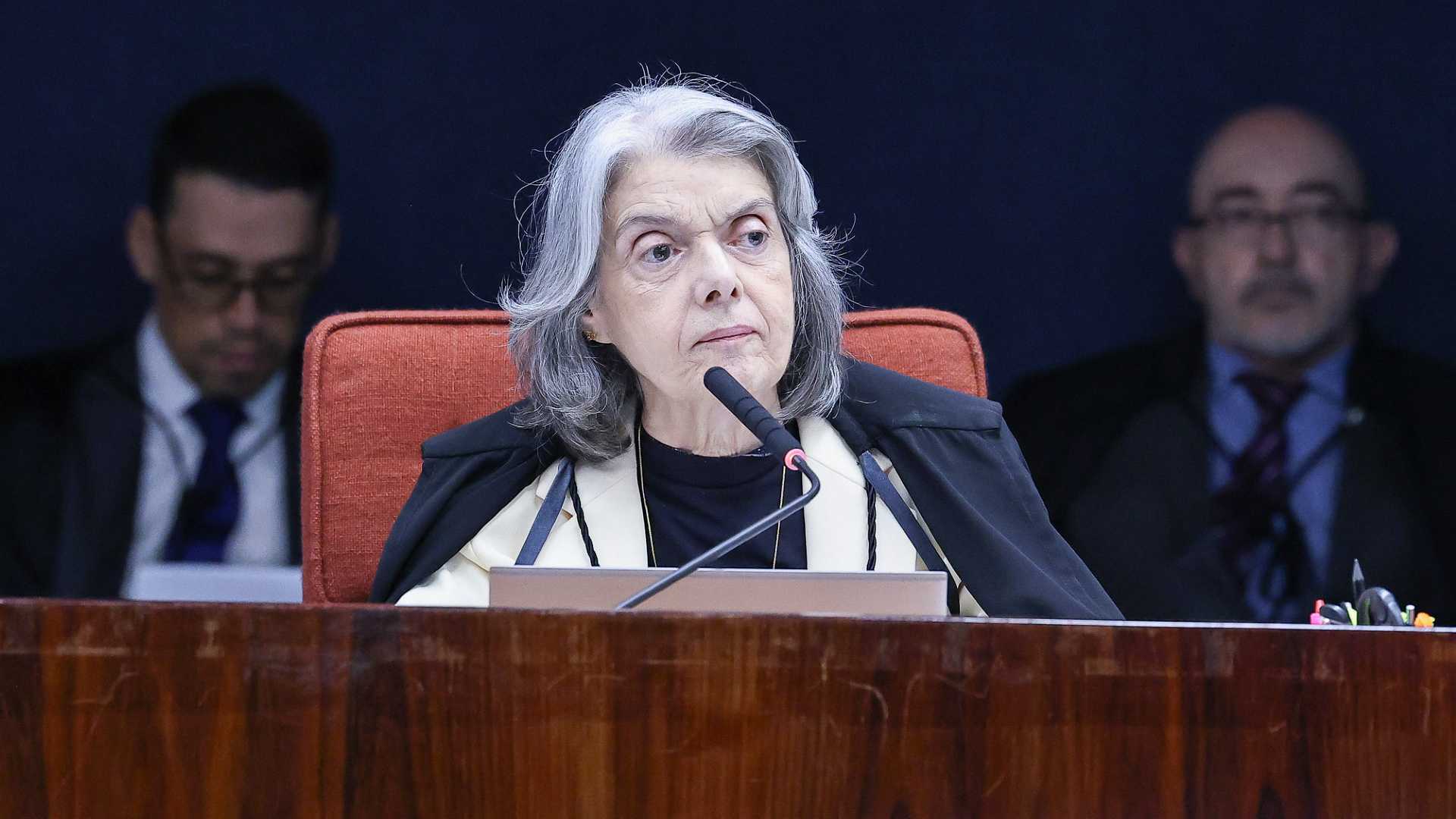 Ministra do STF em decisao