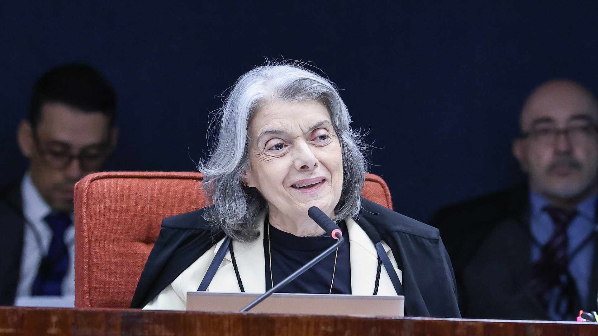 Trader de Cripto Promete 20% ao Mês e Causa Prejuízo de R$ 700 Mil; STF Rejeita Defesa! 2 Ministra do STF em sessao no dia 19 de maio de 2026