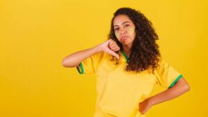 Brasileiros confiam mais em bancos do que em autoridades para combater fraudes digitais!
