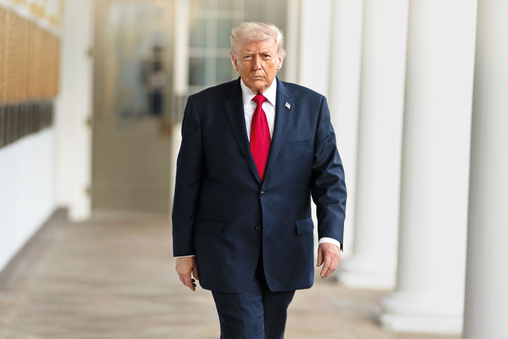 PRESIDENT TRUMP ON BEING AMERICAS CEO IN CHIEF MAKING DEALS THAT NO NORMAL PERSON WOULD MAKE