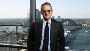 Howard Marks Revela: Com US$ 223 Bi em Jogo, a Chave é a Preparação, Não a Previsão! 35 howard marks oaktree warren buffett