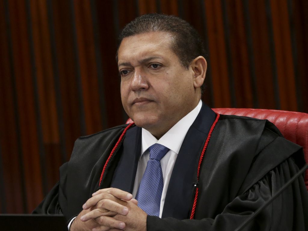 julgamento tse bolsonaro mcamgo abr 30062023 16