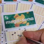 Imperdível: Mega-Sena Completa 30 Anos e Lança R$ 300 Milhões! Entenda Como Participar! 8 mega sena sorteio caixa economica