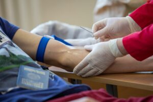 Revolução: Exame de Sangue com IA Revela Risco de Doenças Cardiovasculares Com Décadas de Antecedência!