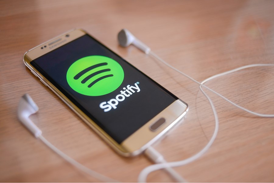 Spotify e Universal Music Liberam Criações de IA: Fãs Podem Fazer Covers e Remixes! 2 spotify 1